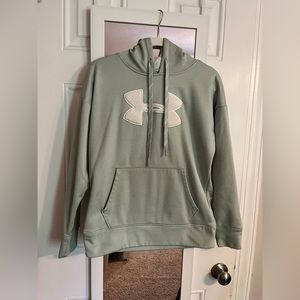 Under Armour sweatshirt